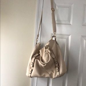 Ladies winter white shoulder bag-vegan leather